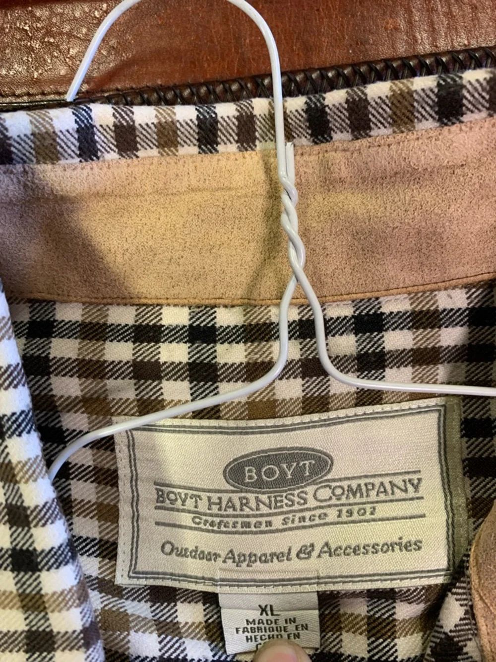 Boyt Harness Company Men's Plaid Button-Down Shirt with Tan Elbow Patches - Picture 6 of 8